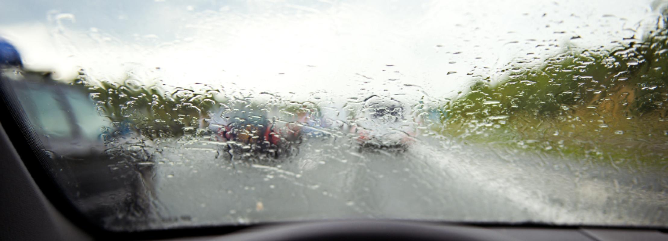 veilig rijden in de regen