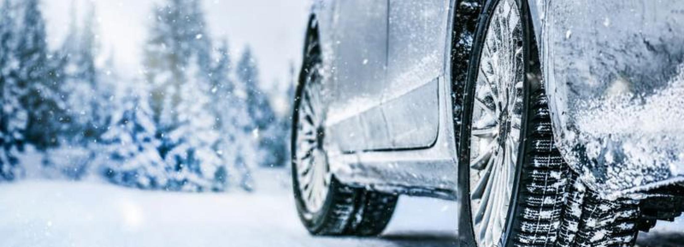 Quelques trucs et astuces pour conduire en toute sécurité en hiver